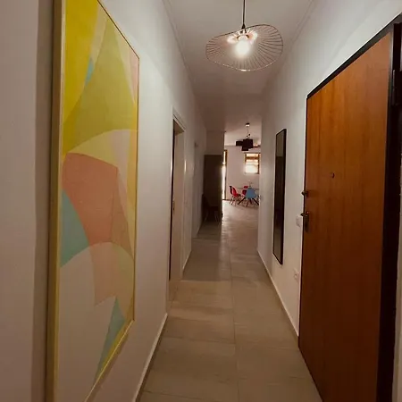 Cassandra Apartment